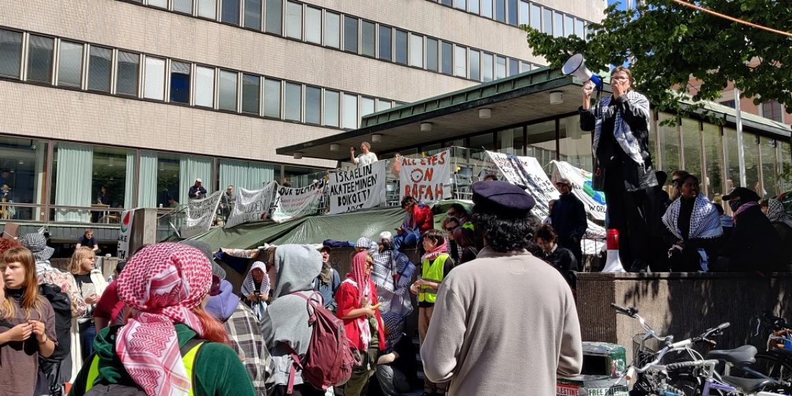 Palestiina tukimielenosoitus Helsinki Porthania 12.6.24 Kuva Toivo Koivisto