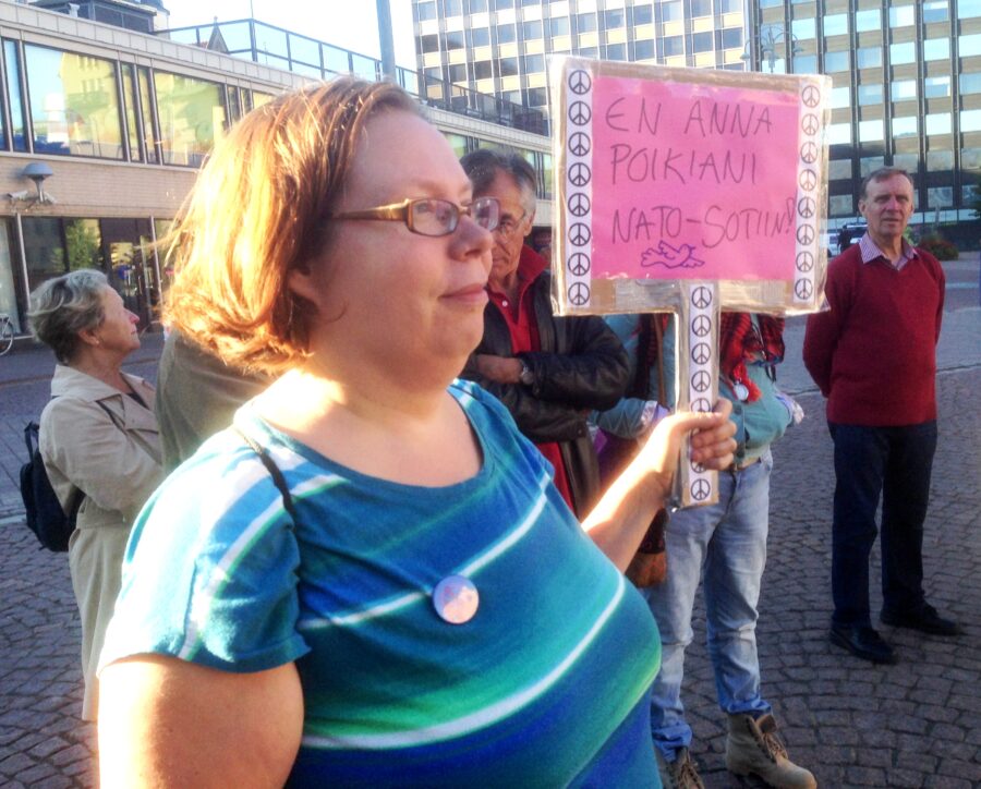 Tiina Sandberg: Minun ja Haglundin ajattelussa on suuri ero: Haglund haluaa ajaa Suomen Natoon